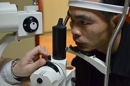 【普瑞十年】角膜穿孔患者，一周內(nèi)可行角膜移植術
